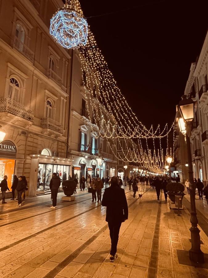 Palazzo Berardi Bed & Breakfast Taranto Exterior foto