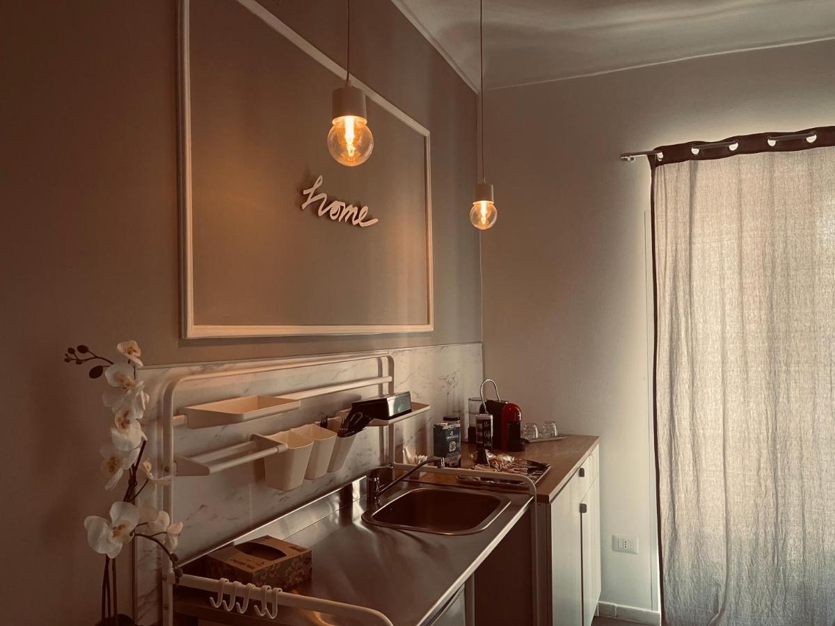 Palazzo Berardi Bed & Breakfast Taranto Exterior foto