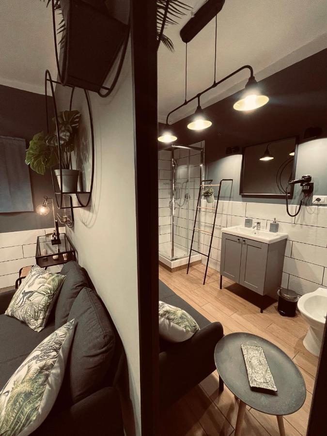 Palazzo Berardi Bed & Breakfast Taranto Exterior foto