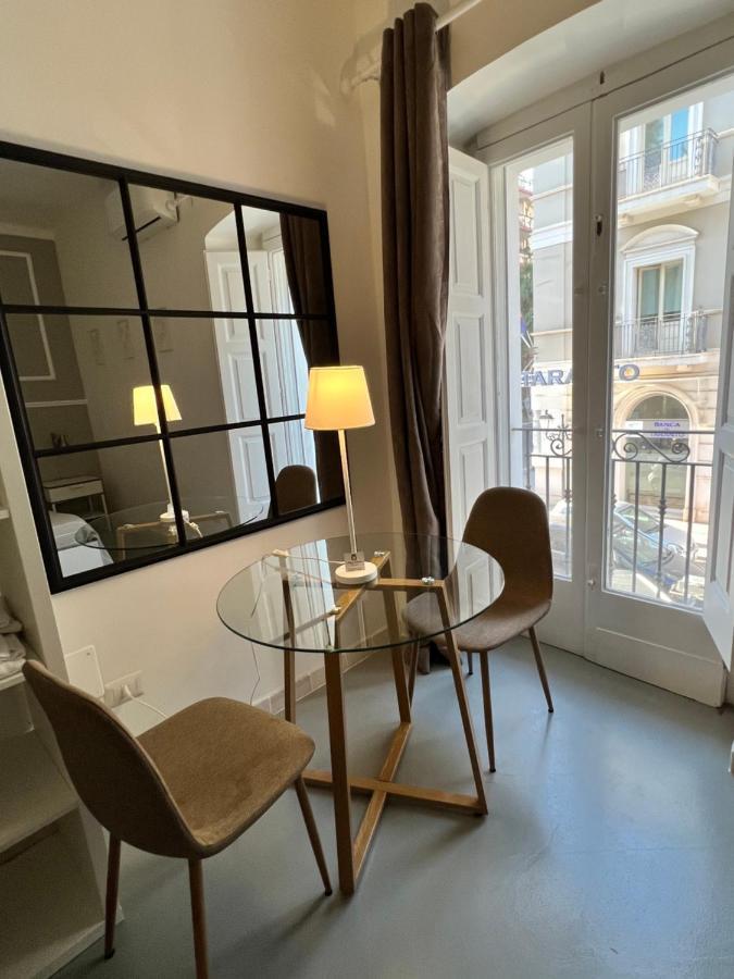 Palazzo Berardi Bed & Breakfast Taranto Exterior foto
